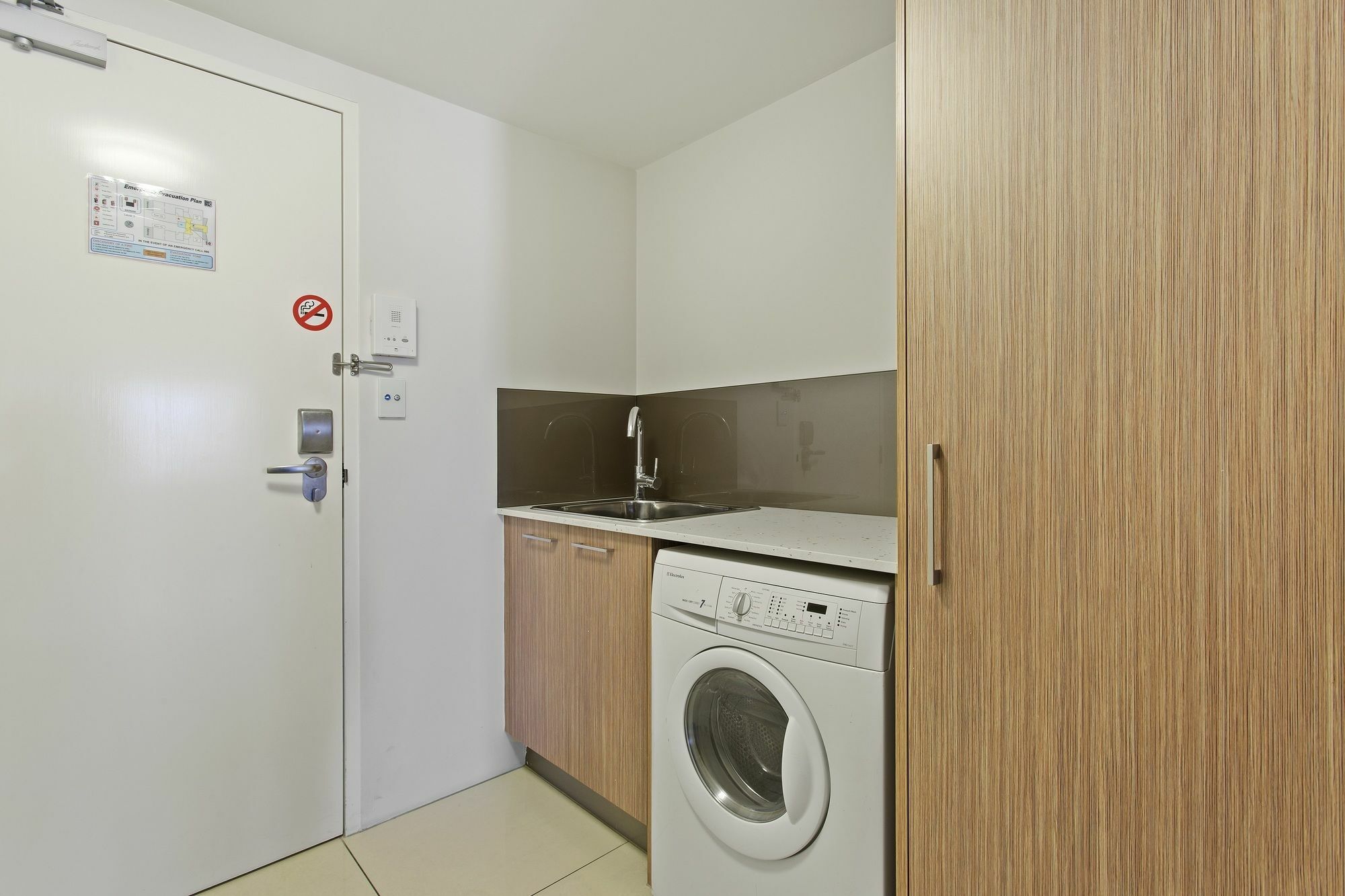 Cbd Executive Apartments Rockhampton Exterior foto